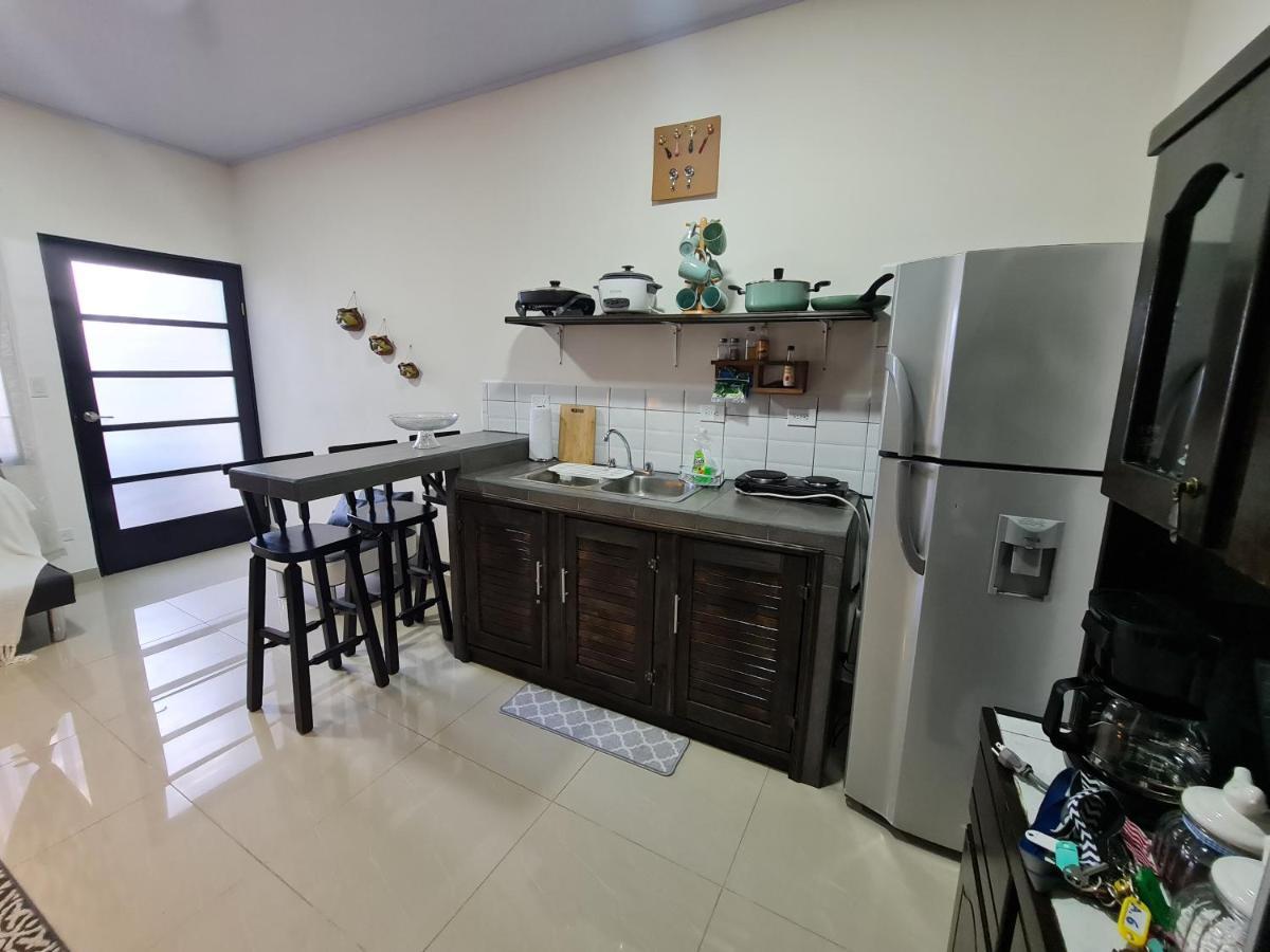 Apartamentos Ave Del Paraiso Alajuela Exterior photo